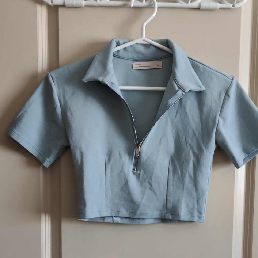 Light Blue Zip-Up Crop Top